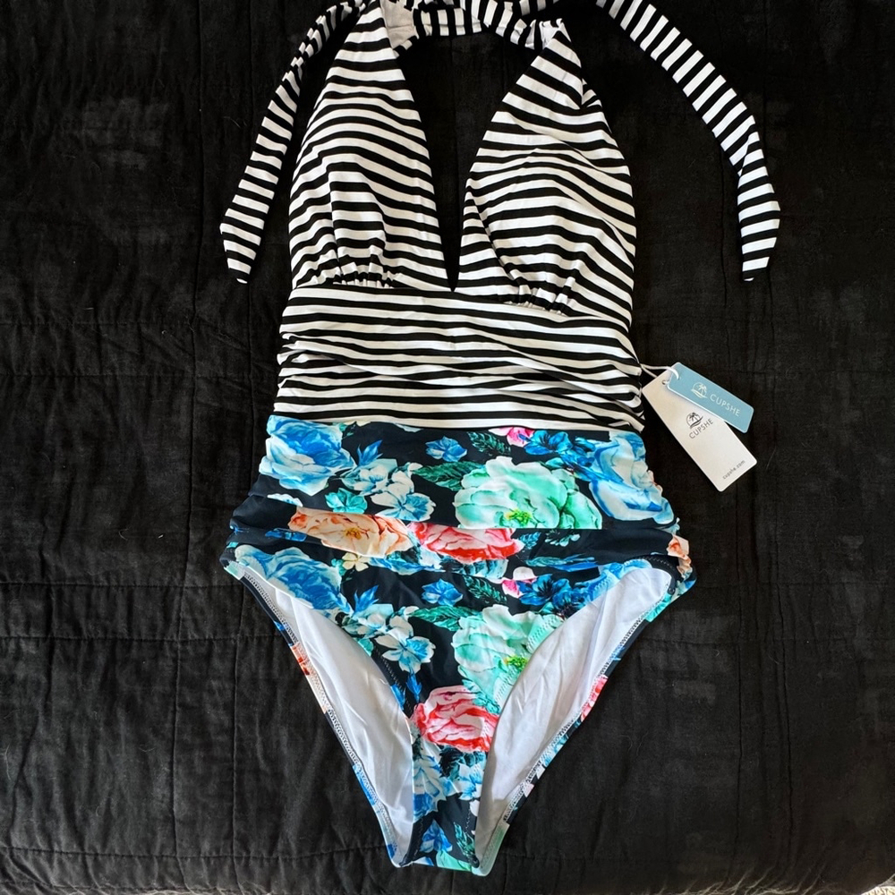 Cupshe Black and White Striped Floral One Piece Swimsuit